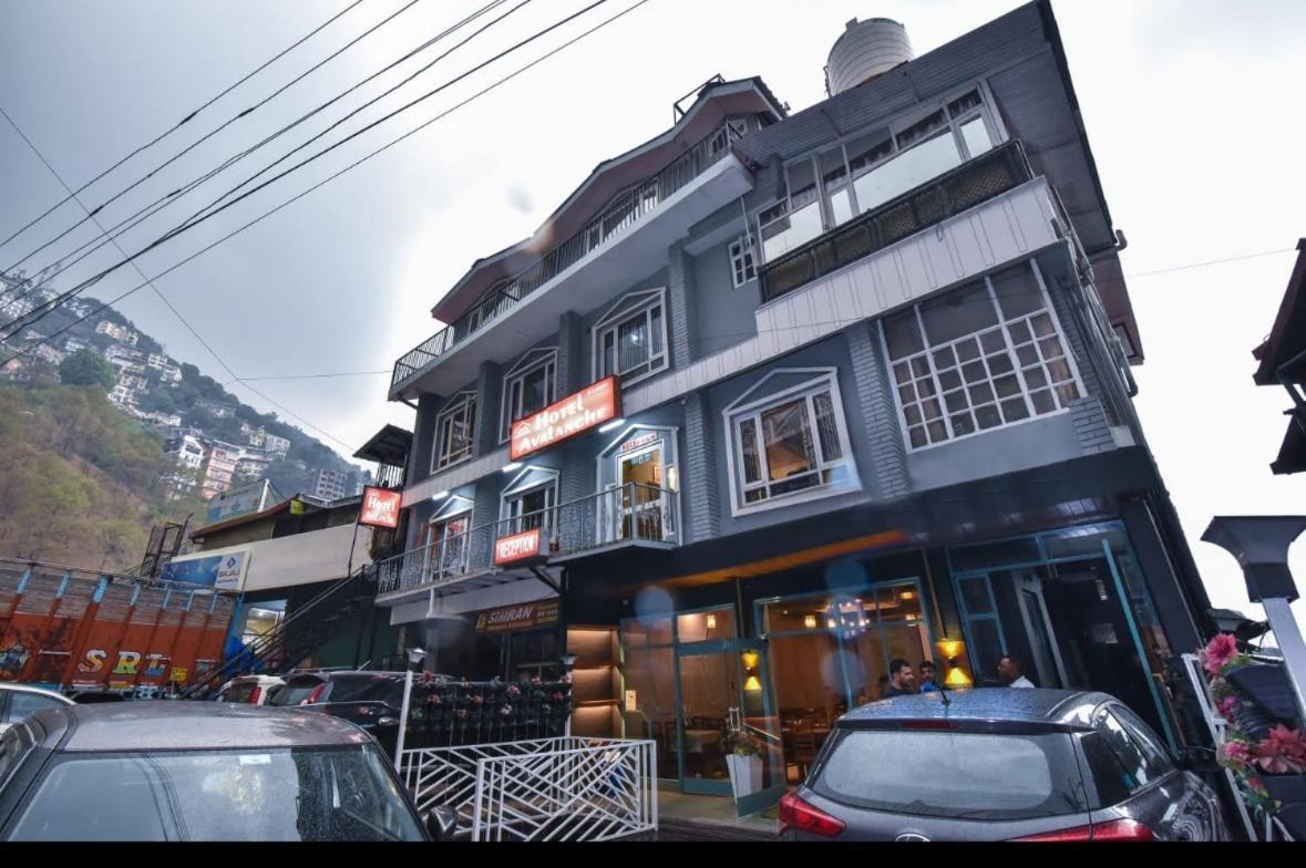 Hotel Avalanche Simlá Kültér fotó